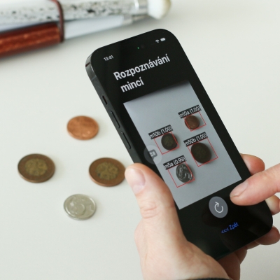 Náhled článku mobil: Mobilní aplikace z liberecké univerzity „vidí“ za nevidomé. Pomůže v orientaci i domácnosti