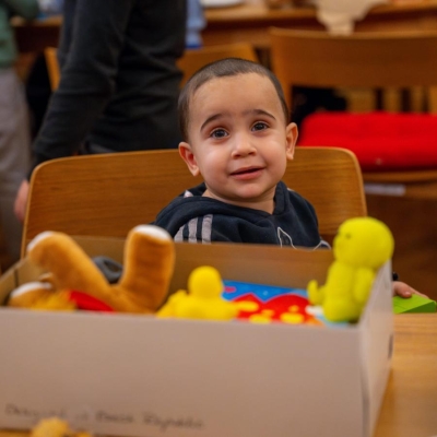 Náhled článku mobil: Projekt Krabice od bot opět vykouzlí dětem úsměv na tváři. Jablonec a Frýdlant se zapojují už 10. rokem