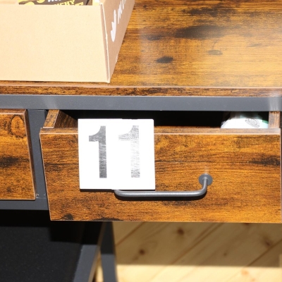 Náhled článku mobil: Rekordně krátká svoboda. Recidivista skončil po třech měsících opět v poutech, při zatčení měl u sebe pistoli