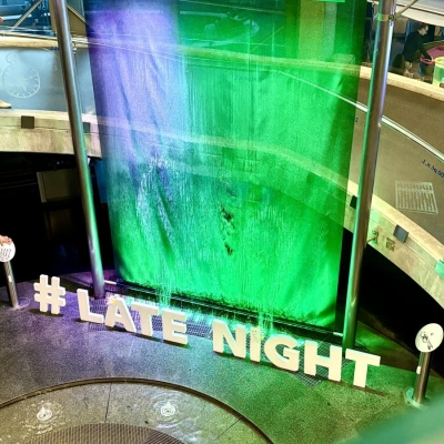 Náhled článku mobil: iQLANDIA lákala na noční vesmírnou misi pro odvážné dospělé. Byli jsme u toho