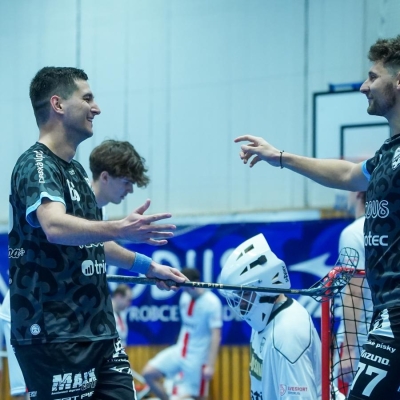 Náhled článku mobil: Devět gólů a skvělá atmosféra. Českolipští florbalisté potvrdili svou sílu na domácí půdě