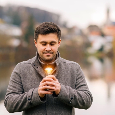 Náhled článku mobil: Startuje největší vánoční výzva na pomoc druhým. Připojte se k projektu Rozsviťme Česko