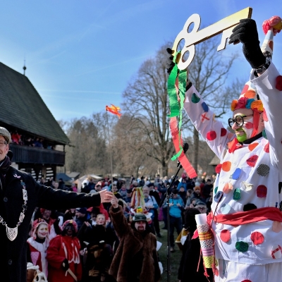 Náhled článku mobil: Masopust na Dlaskově statku. Dolánky ožijí lidovými tradicemi, maskami i zabijačkou