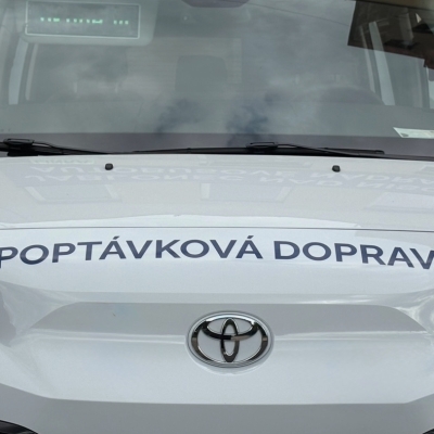 Náhled článku mobil: Liberec zavádí pilotní projekt poptávkové dopravy. Jezdit začne pravděpodobně od listopadu