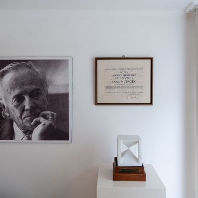 Náhled článku mobil: Měl to být hit pro tisíce rodin, zůstal jediný unikát. Hubáčkův dům startuje sezónu prohlídek