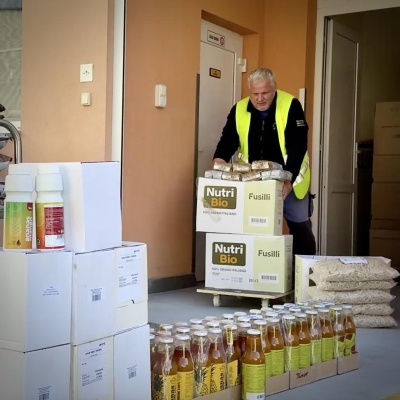 Náhled článku mobil: Přebytky ze školní jídelny město daruje školkám a seniorům
