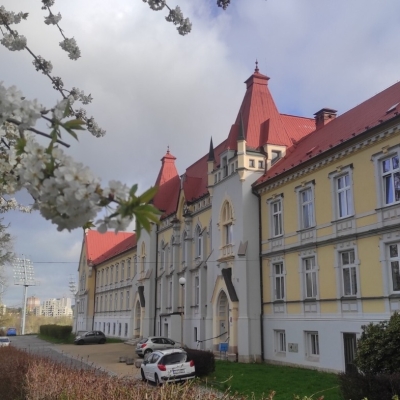 Náhled článku mobil: Padesát let staré zvyky končí. Kraj dá miliony na modernizaci kuchyně v domově mládeže