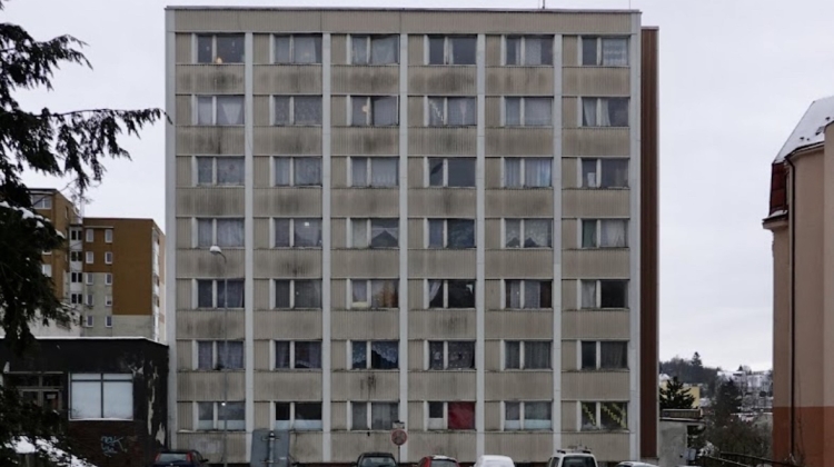 Náhled článku: Problémový Neptun končí. Ubytovnu město koupí a přestaví na byty