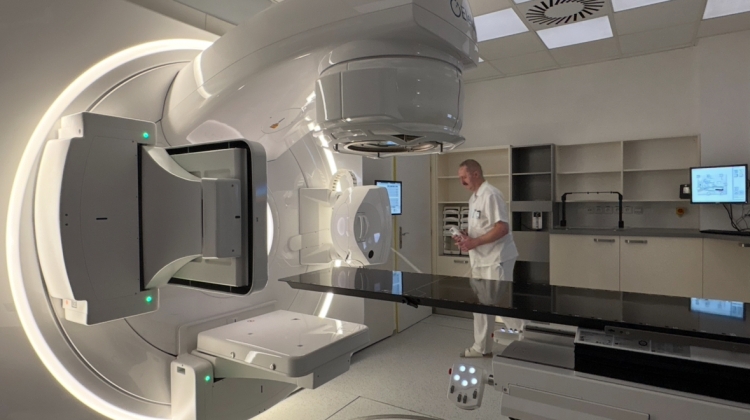 Náhled článku: Nové přístroje posunuly libereckou nemocnici mezi špičku v léčbě rakoviny