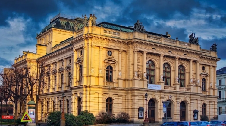 Náhled článku: Šaldovo divadlo láká za kulisy, kam se běžný divák nepodívá