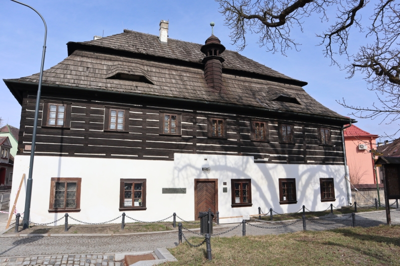 Image 1