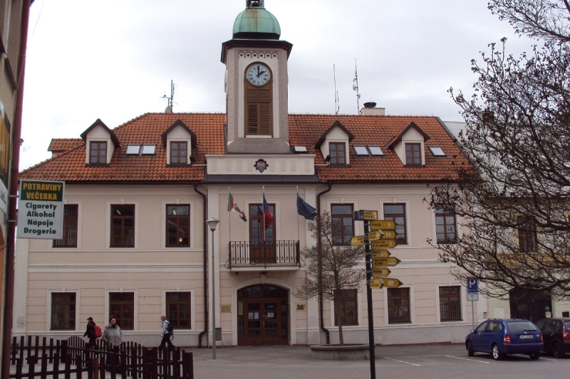 Image 1