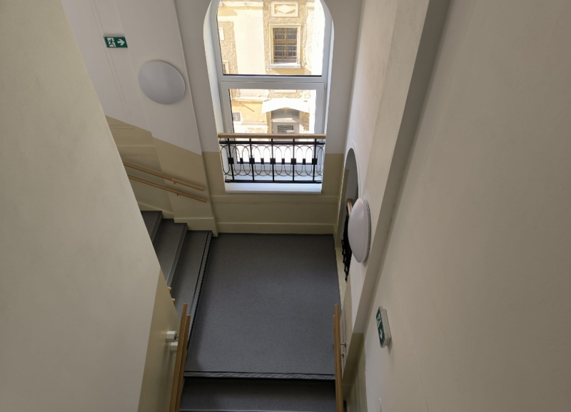 Image 10